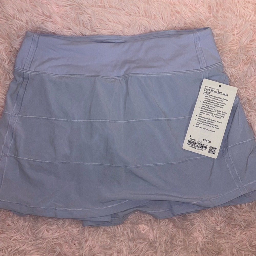 lululemon pace rival MR skirt long size 4 color light blue